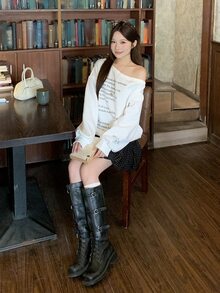 DAZY Women's One Shoulder Letter Print Fashion Casual Sweatshirt - White - View 8