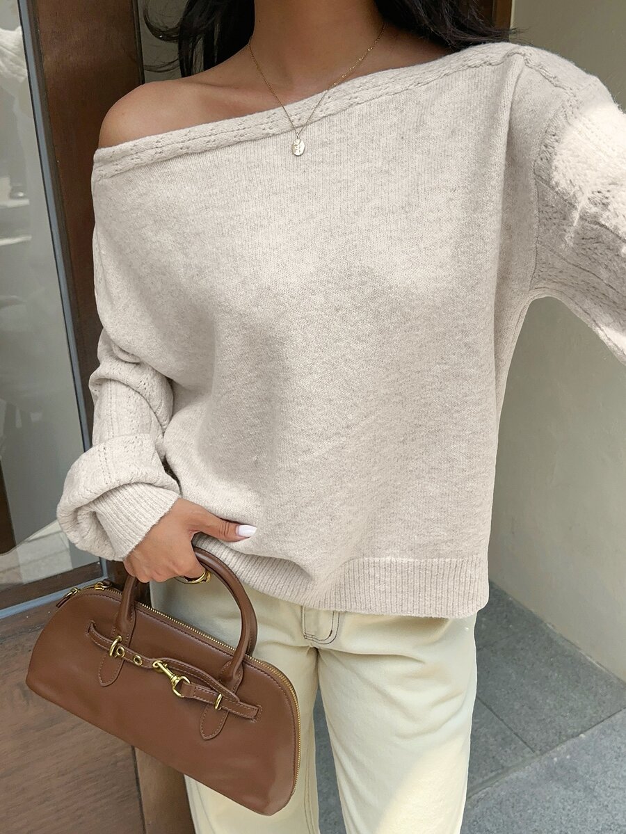 Autumina Sweater Pullover Bahu Asimetris Serbaguna untuk Wanita Musim Gugur/Dingin, Desain Minimalis, dan Nyaman - Aprikot - View 1