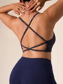 SHEIN Rhythm Era Women's Plus Size Black Twist Front Sports Bra Gym Sports Summer - Black - View 2