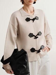 Briarwyn Autumn/Winter Women's Fashion French MinimalistChinese Knot Button Ribbed Patchwork Winter Sweater Black And Beige Sweater - Apricot - View 5