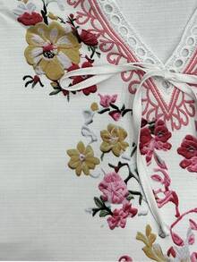 Wandoria [Printed Design] Floral Print Casual Boho Vacation Shirt, Vacation Summer - White - View 3