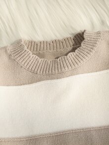 SHEIN 2件組女孩米色條紋針織毛衣荷葉邊下擺褲裝套裝，舒適休閒優雅假日穿搭，適合秋冬大童家庭套裝 - 卡其色 - 查看 4