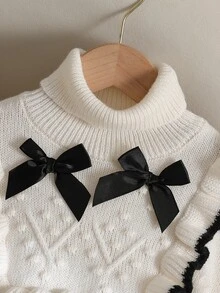 Souflis 幼女幼童乳白色與黑色對比蝴蝶結針織毛衣洋裝，可愛荷葉邊圓領高領套頭長袖針織洋裝，柔軟舒適面料，適合秋冬穿著，可單穿或搭配外套，適合假期、外出、聚會、娛樂、休閒等多種場合 - 白色 - 查看 6