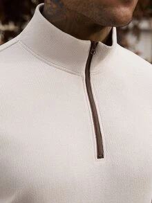 Manfinity CasualCool 男士半拉鍊立領長袖T恤，羅紋高彈力面料，柔軟舒適，秋冬男士長袖T恤，基本色，可作為內搭或外套穿著，老錢風T恤，適合外出、通勤、街拍、旅行、度假、日常穿著等 - 灰色 - 查看 4