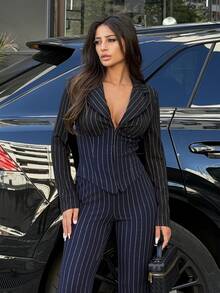 Ronhire 女士优雅性感蓝黑条纹撞色西装套装，修身西装外套 + 低腰 V 领喇叭裤 2 件套，时尚休闲商务装、通勤装、职业装，适合日常外出、约会、派对和正式场合 - 彩色 - 查看 6