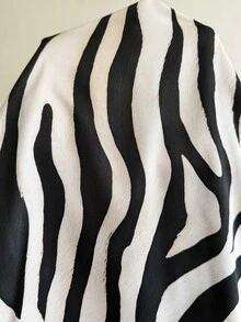 Elaquor Plus Size Women Zebra Print Casual Daily Wear Top - Black - View 11