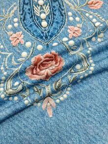 Selamara 女款V領長袖T恤，丹寧效果3D刺繡數位印花，休閒復古舒適日常穿著度假風，藍色與粉色，秋季 - 彩色 - 查看 7