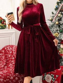 SHEIN Clasi 女款寶石紅天鵝絨 A 字中長洋裝,圓領配綁帶設計 - 酒紅色 - 查看 5