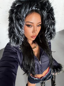 SHEIN DivaQ Jaket Pendek Berbantalan dengan Kerah Bulu, Gaya Kasual Streetwear Musim Gugur/Dingin Wanita Era 2000-an - Navy Blue - View 8