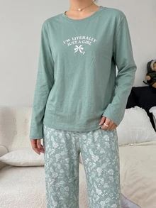 DAZY 2件組女款睡衣套裝，英文圖案短袖T恤與花卉直筒長褲 - 綠色 - 查看 4