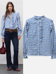 Nöista Blus Gingham Biru dengan Kerah Berkerut, Kancing Depan, Lengan Mengembang, dan Manset Berkerut. Musim Gugur, Musim Dingin, Sehari-hari, Kantor, Acara, Elegan, Natal. - Biru - View 1