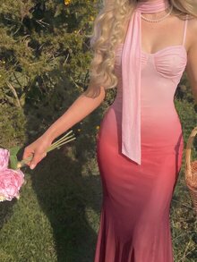 SHEIN MOD 優雅女款細肩帶長洋裝，漸層配色流暢網紗面料，附圍巾裝飾，萬聖節/派對/角色扮演禮服 - 彩色 - 查看 5