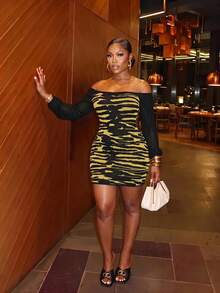 Veslaya Plus Size Fashionable Leopard & Tiger Print Knit Bodycon Mini Dress, Sexy One Shoulder, Bodycon Style, Street & Vacation Chic - Multicolor - View 1