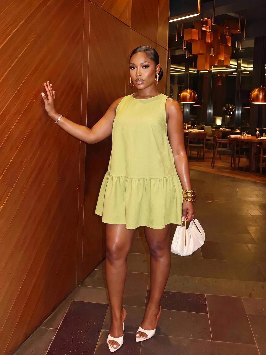 Veslaya Light Green Summer Smart Casual Vacation Women Plus Size Textured Jacquard Sleeveless Round Neck Mini Dress With Pockets And Ruffle Hem,Elegant Outfit - Green - View 1