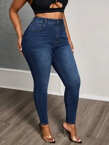 SHEIN CURVE+ 大尺碼女款修身高腰牛仔褲，簡約休閒日常穿搭 - 藍色 - 查看 5