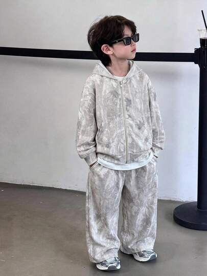 SHEIN Kids 2 Pieces Young Boys College Style Outfits,Soft Comfortable Thick Cardigan Sweater Autumn Coat &