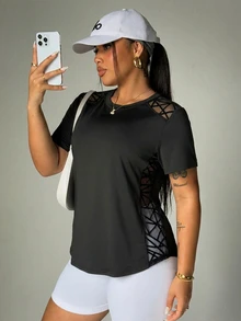 SHEIN Rhythm Era Camiseta de manga corta casual de mujer con parches de malla de unicolor - Negro - Ver 5