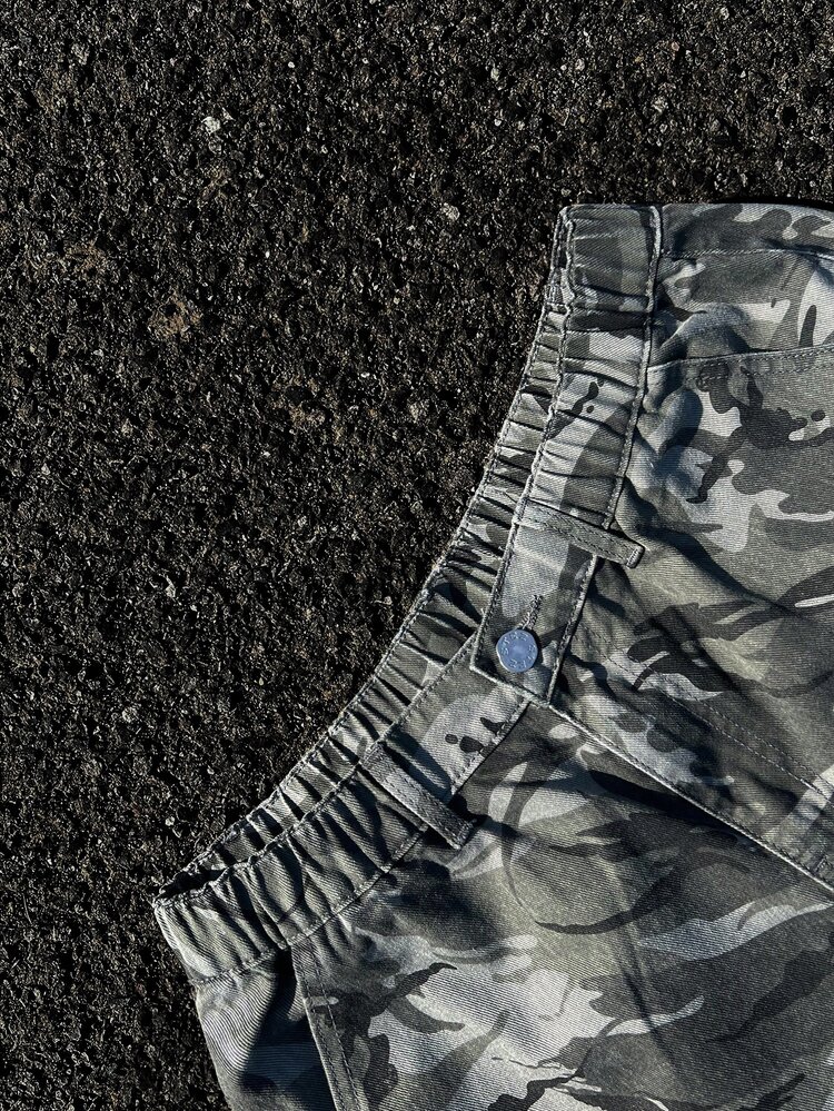 Manfinity EMRG Men Camouflage Cargo Pants, Loose Baggy Trousers, Street Wear - Army Green - View 5