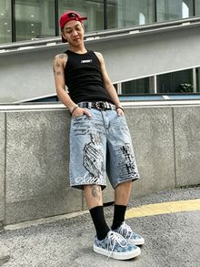Manfinity EMRG Unisex Graffiti Print Loose Denim Shorts, Street Style Streetwear City Break Light Blue Summer, Holiday - Blue - View 7