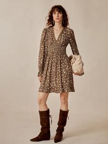 Florisole Floral V-Neck Dress, Cinched Waist, Suitable For Casual Outings, Dates, Commuting, And Romantic Autumn Encounters - Brown - View 1