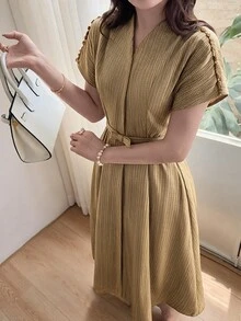 Feyla Women's V-Neck Short Sleeve Elegant Mid-Length Dress - Brown - View 7