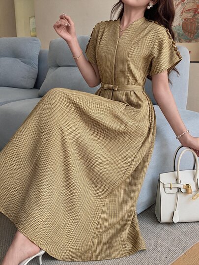 Feyla Women's V-Neck Short Sleeve Elegant Mid-Length Dress