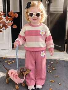SHEIN Baby Girl Pink Striped Crew Neck Drop Shoulder Pullover Sweatshirt With 3D Decor And Fleece Lined Straight Leg Autumn Pants, Suitable For Winter - Pink - View 8