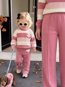 SHEIN Baby Girl Pink Striped Crew Neck Drop Shoulder Pullover Sweatshirt With 3D Decor And Fleece Lined Straight Leg Autumn Pants, Suitable For Winter - Pink - View 4