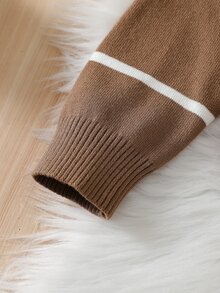 SHEIN Tween女孩針織毛衣套裝 溫柔百搭 耐穿 3D珍珠裝飾手工感 圓領 標準肩寬 荷葉領 棕色 長袖套頭毛衣上衣 + 寬鬆長褲 簡約優雅 柔軟舒適 適合日常穿著 秋冬 - 棕色 - 查看 5