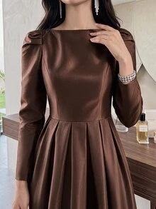 Feyla Vestido midi elegante de unicolor con pliegues y cintura ceñida para mujer, para fiesta, otoño - Marrón - Ver 4