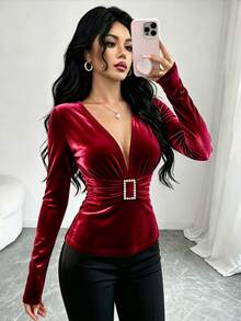 Elenzga Velvet Plunging Neck Rhinestone Buckle Ruched Waist Tee - Burgundy - View 5