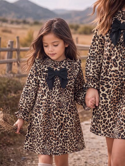 SHEIN Young Girl Young Girls Cute Vacation Casual Apricot Plaid Pattern Bow Long Sleeve Loose Dress Autumn Flora
