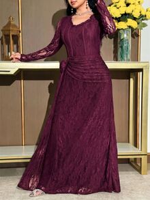 Modelyn 大尺碼女款蕾絲拼接抓皺收腰優雅派對休閒洋裝 - 中紫紅色 - 查看 4