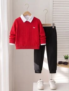 SHEIN 2件組小男孩刺繡緹花運動衫＋黑色長褲套裝，職業日、開學季、舒適生日派對、婚禮派對秋季穿搭 - 酒紅色 - 查看 1