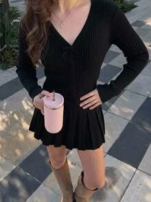 SHEIN 青少年女孩針織套裝：蝴蝶結長袖開襟衫搭配黑色百褶裙 - 黑色 - 查看 3
