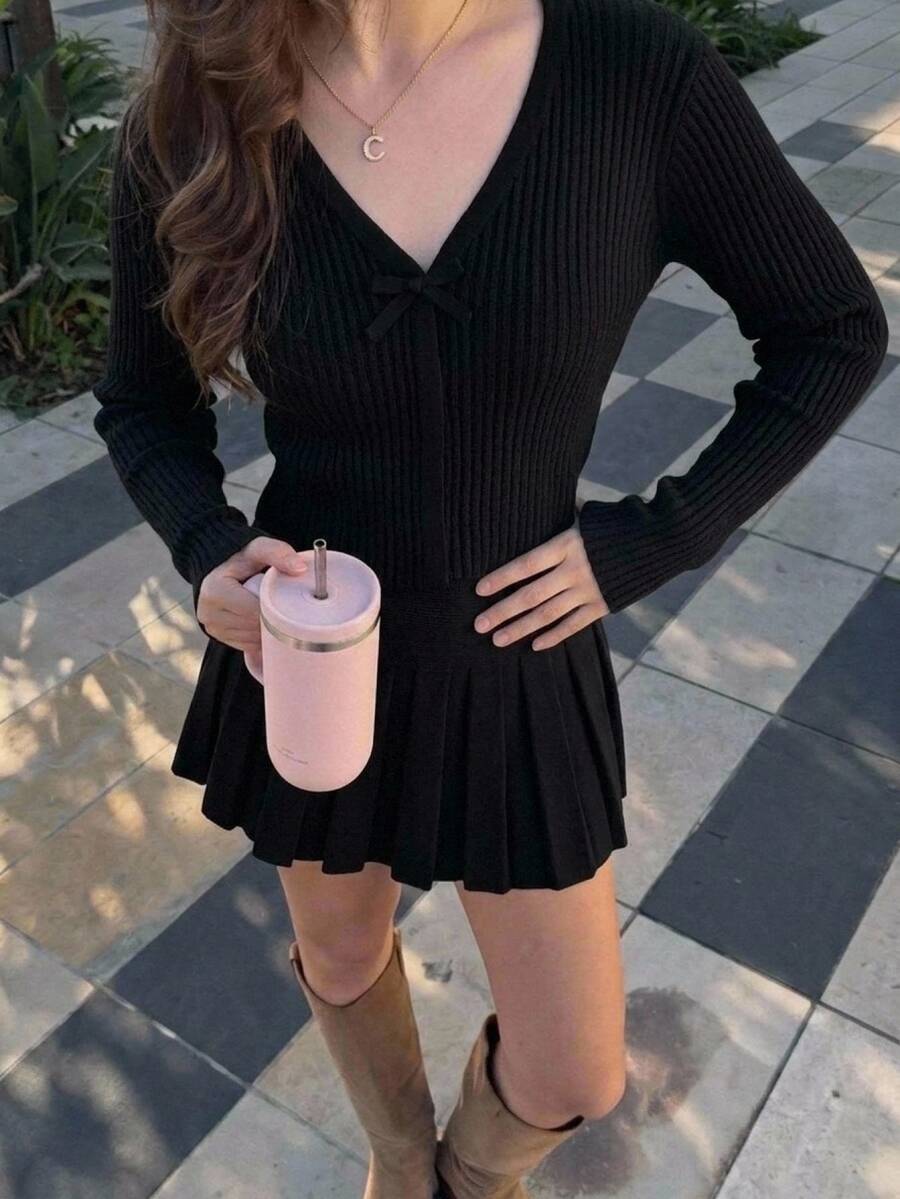 SHEIN Tween GirlsKnit Set: Bow Long Sleeve Cardigan With Black Pleated Skirt - Black - View 1