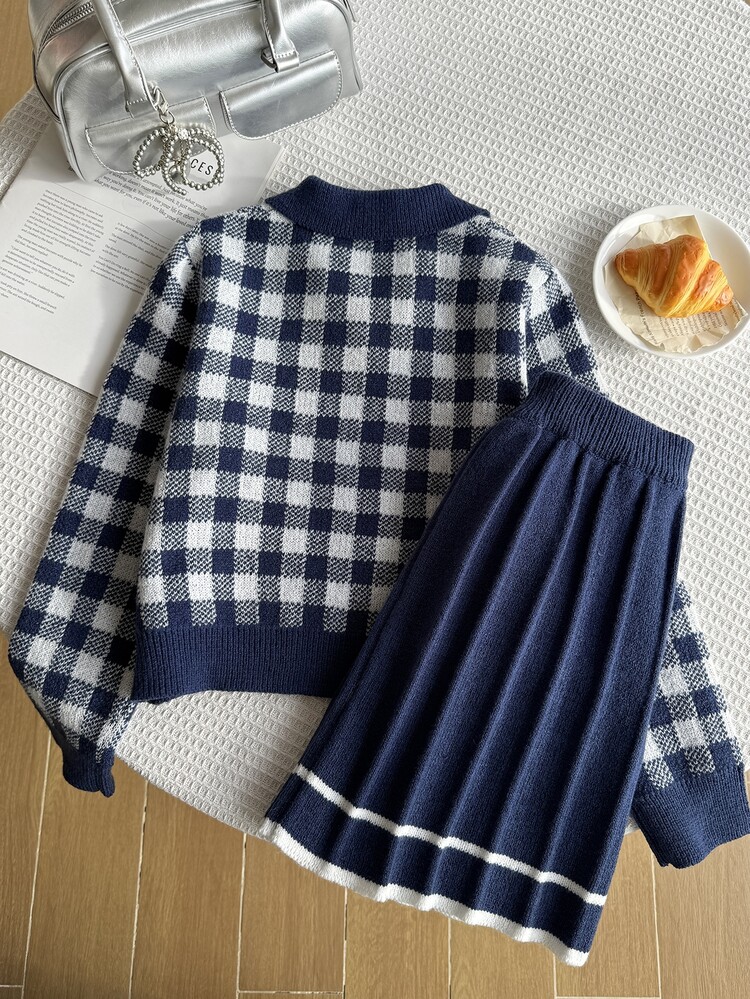 SHEIN Girls' Knitted 2-Piece Set, Pink Cute Embroidered Rabbit Plaid Sweater + Knitted Mini Skirt, Teen Girls Long Sleeve V-Neck Pullover, Casual Elegant Style Autumn/Winter - Navy Blue - View 2