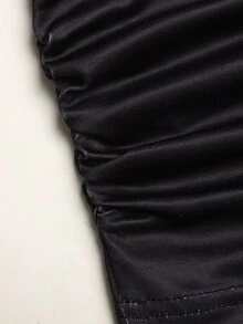 SHEIN 女童新款春秋兩件套，黑色高領蝴蝶結上衣搭配灰色印花寬腿褲，時尚修身套裝 - 黑色 - 查看 4