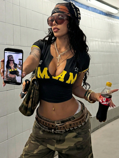 StreetHx Women's Sexy Streetwear Y2k Letter Print Cutout Neck Cropped T-Shirt, Summer Going Out Going Out Night Out Nightout Black And Yellow