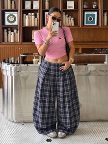 Muchica 大尺碼女款格紋百褶鈕扣寬鬆長褲 - 藍色 - 查看 3