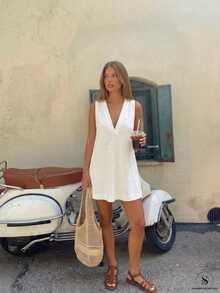 Pariaura Minimalist White Linen Sleeveless V-Neck Dress / Relaxed A-Line Dress / Korean Soft Style / Daily Commute Short Dress - White - View 1