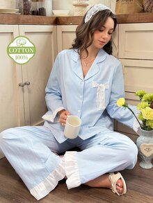 Snug Reverie طقم بيجامة نسائي رومانسي منعش من القطن 100% لفصلي الربيع والخريف، كارديجان بأزرار مع كشكشة وأكمام طويلة وقمة وبنطال بجيوب، ملابس منزلية من قطعتين - أزرق فاتح اللون - مشاهدة 5