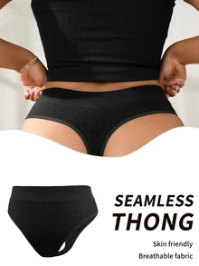 1pc Plus Size Women Seamless Solid Color Invisible Thong Panty - Black - View 2