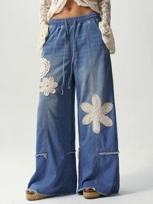 Bohemela Celana Jeans Potongan Lebar dengan Motif Bunga Bordir dan Tali Serut di Pinggang - Biru - View 7