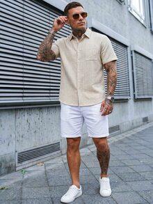 Manfinity CasualCool 男士純色條紋紋理成熟休閒度假修身短袖襯衫 - 卡其色 - 查看 1