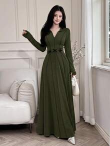 Feyla Women's Solid Color Minimalist Long Sleeve Arabic Style Dress, Everyday Wear - Army Green - View 1