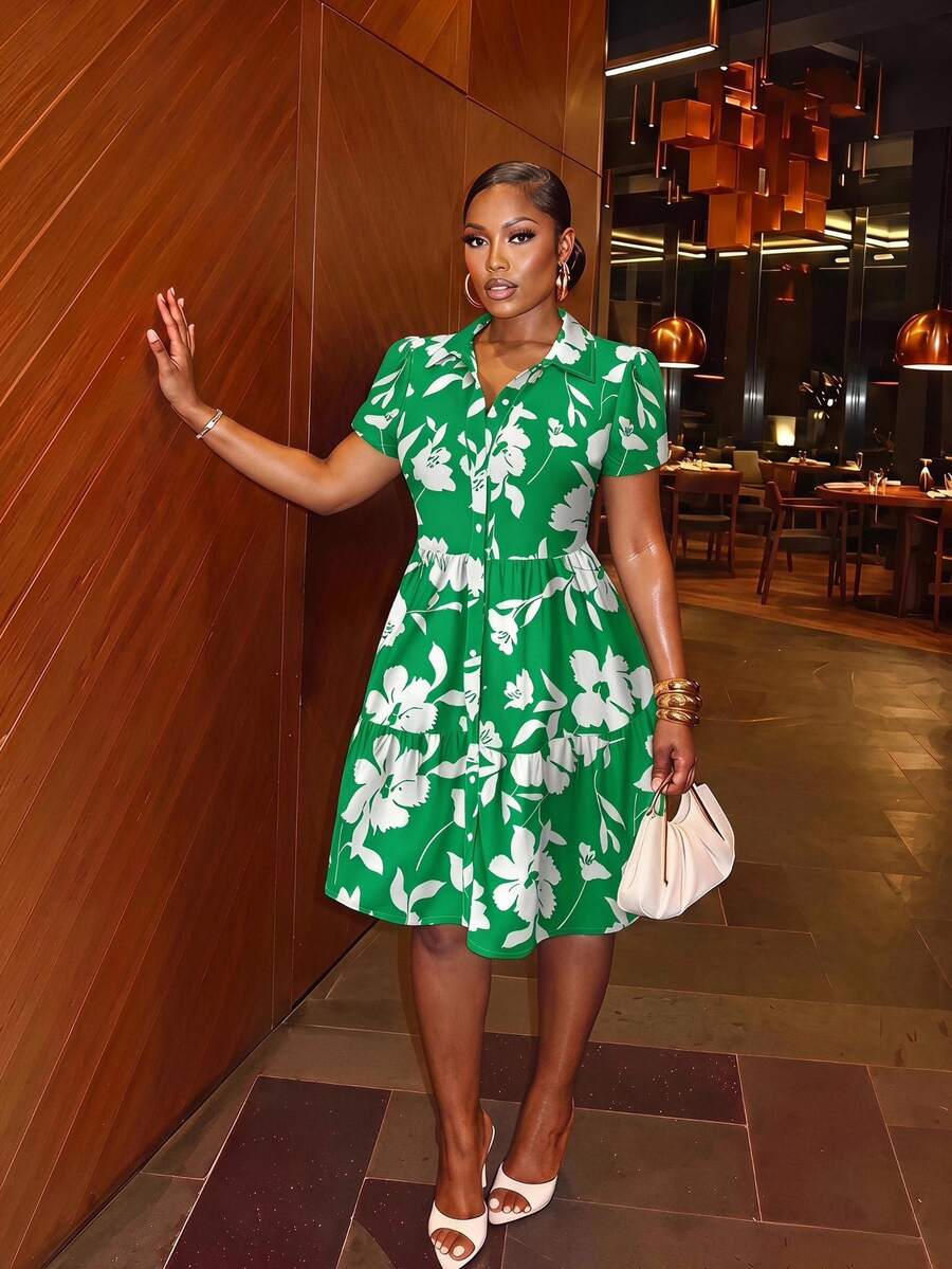 Veslaya Plus Size Floral Cut-Out Shadow Printed Summer Dress Suitable For Going Out - Green - View 1