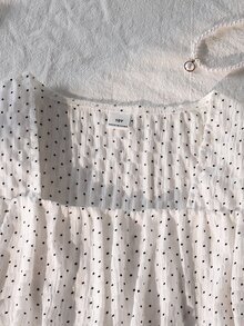 Girls' Casual Cute White And Black Polka Dot Shirt, Soft And Fashionable Design, Suitable For Fall Vacation, Travel, School And Daily Wear - White - View 3
