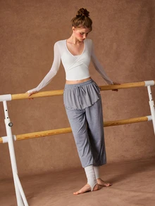 VARSIVA Women's Solid Color Waist Tie Patchwork Ruffle Hem Sports Pants - Grey - View 9