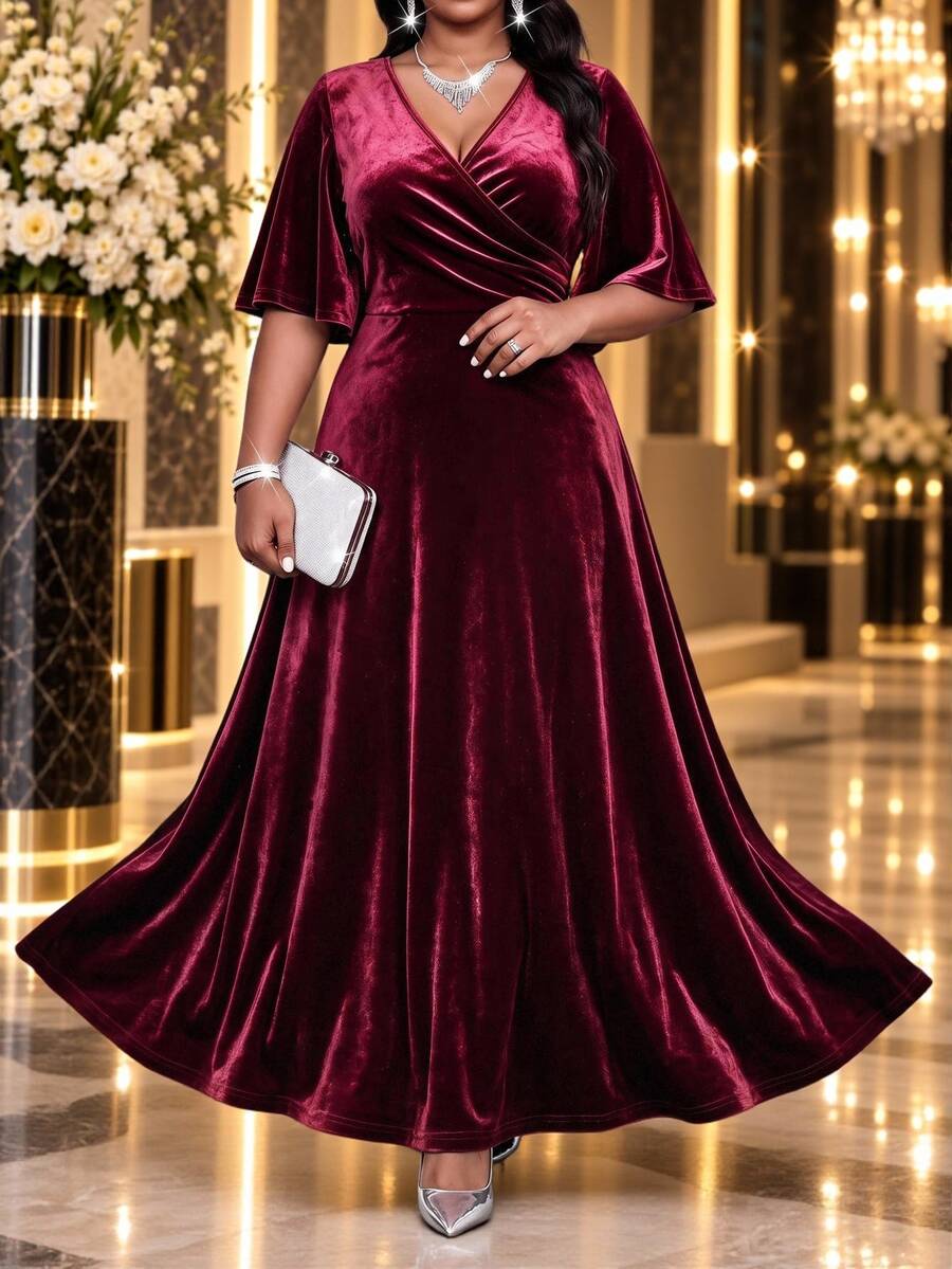 SHEIN Lady Plus Size Women Solid Color V-Neck Pleated Elegant Formal Cinched Waist Party Dinner Formal Evening Dress Wedding Burgundy Winter - Burgundy - View 1